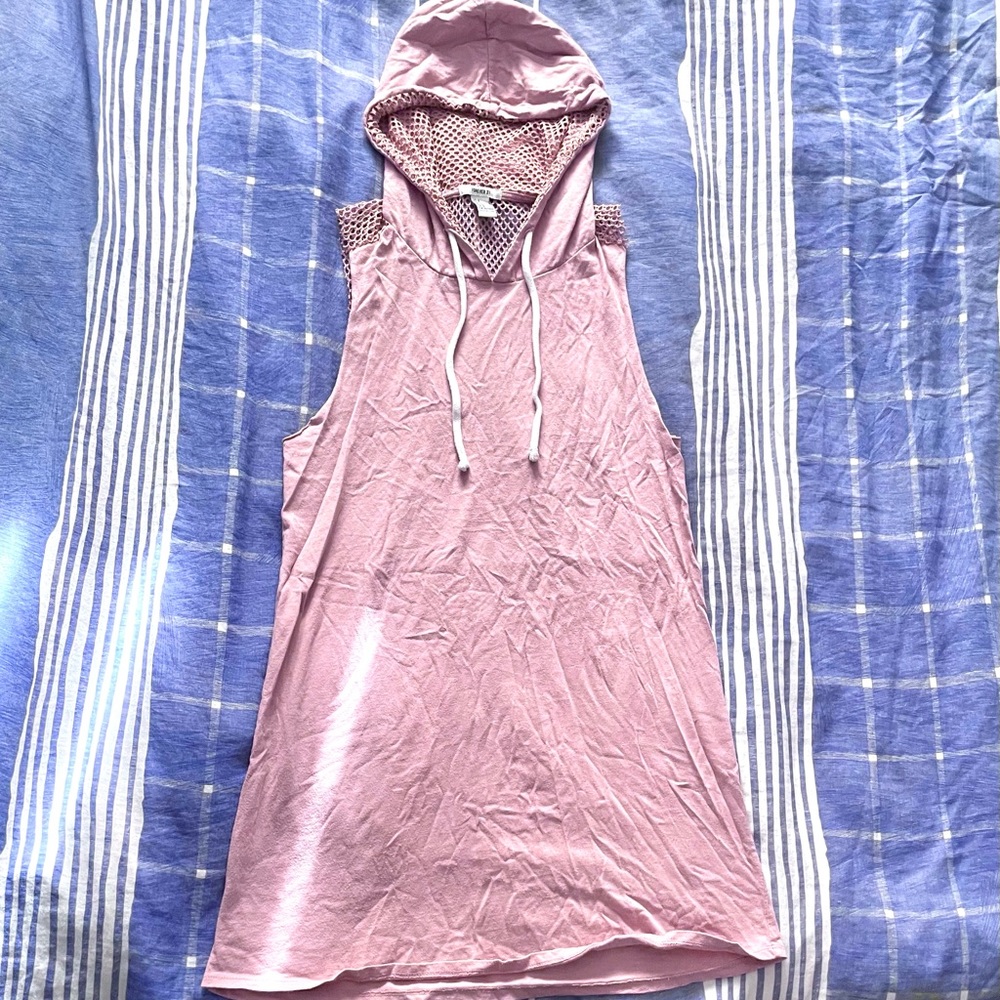 Forever 21 Pink Netted Hooded Sleeveless Yukon Sports Dress [Size S] 💓